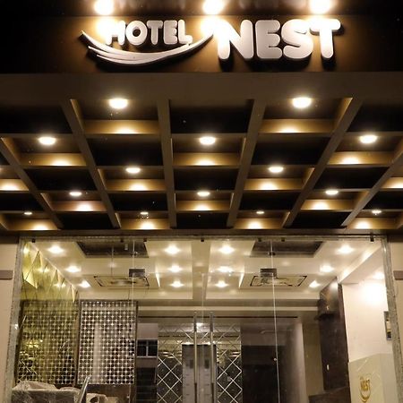 Hotel Nest Bhuj Esterno foto