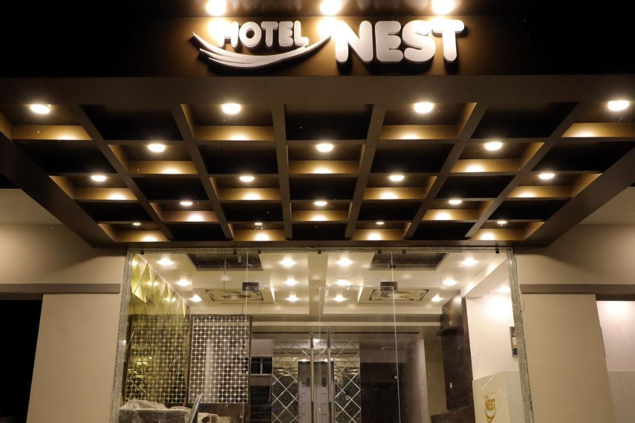 Hotel Nest Bhuj Esterno foto